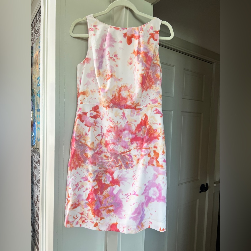 AnnTaylor Petite lavender/coral Abstract Floral Dress in Size 8P